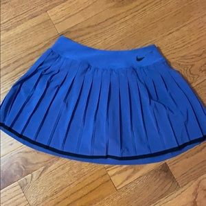 Nike tennis skirt